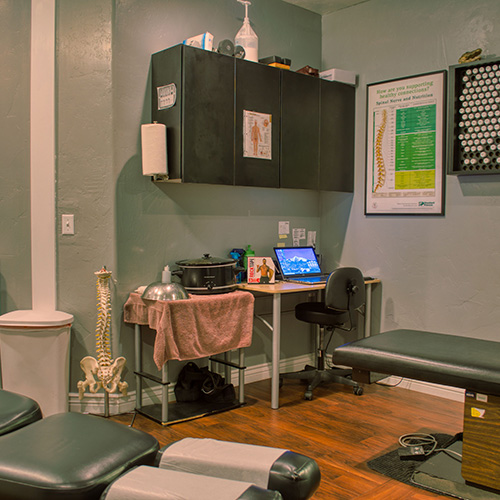 Treatment room at Fellows Chiropractic
